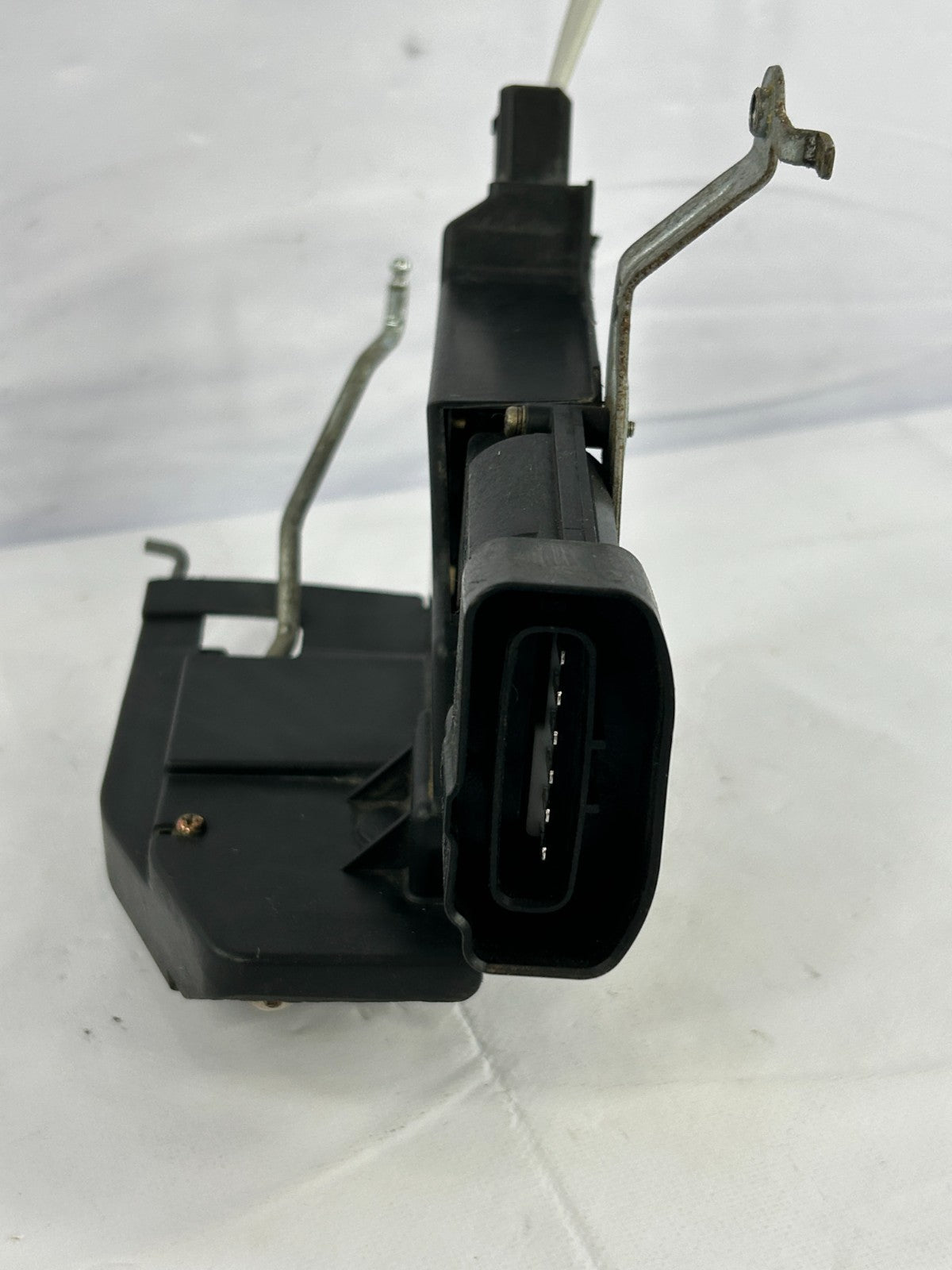 2003-2006 Toyota Tundra Double Cab Front Right Door Lock Latch Actuator OEM