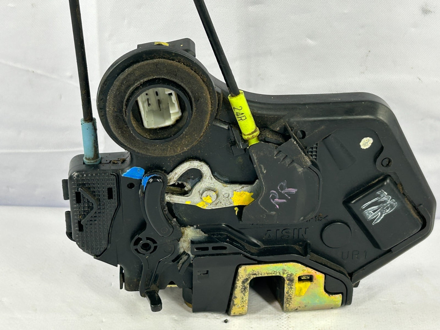 2003-2006 Toyota Tundra Double Cab Rear Right Side Door Lock Latch Actuator OEM