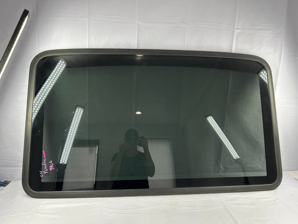 2003-2006 Toyota Tundra Sunroof Moonroof Roof Window Glass OEM 63201-0C010