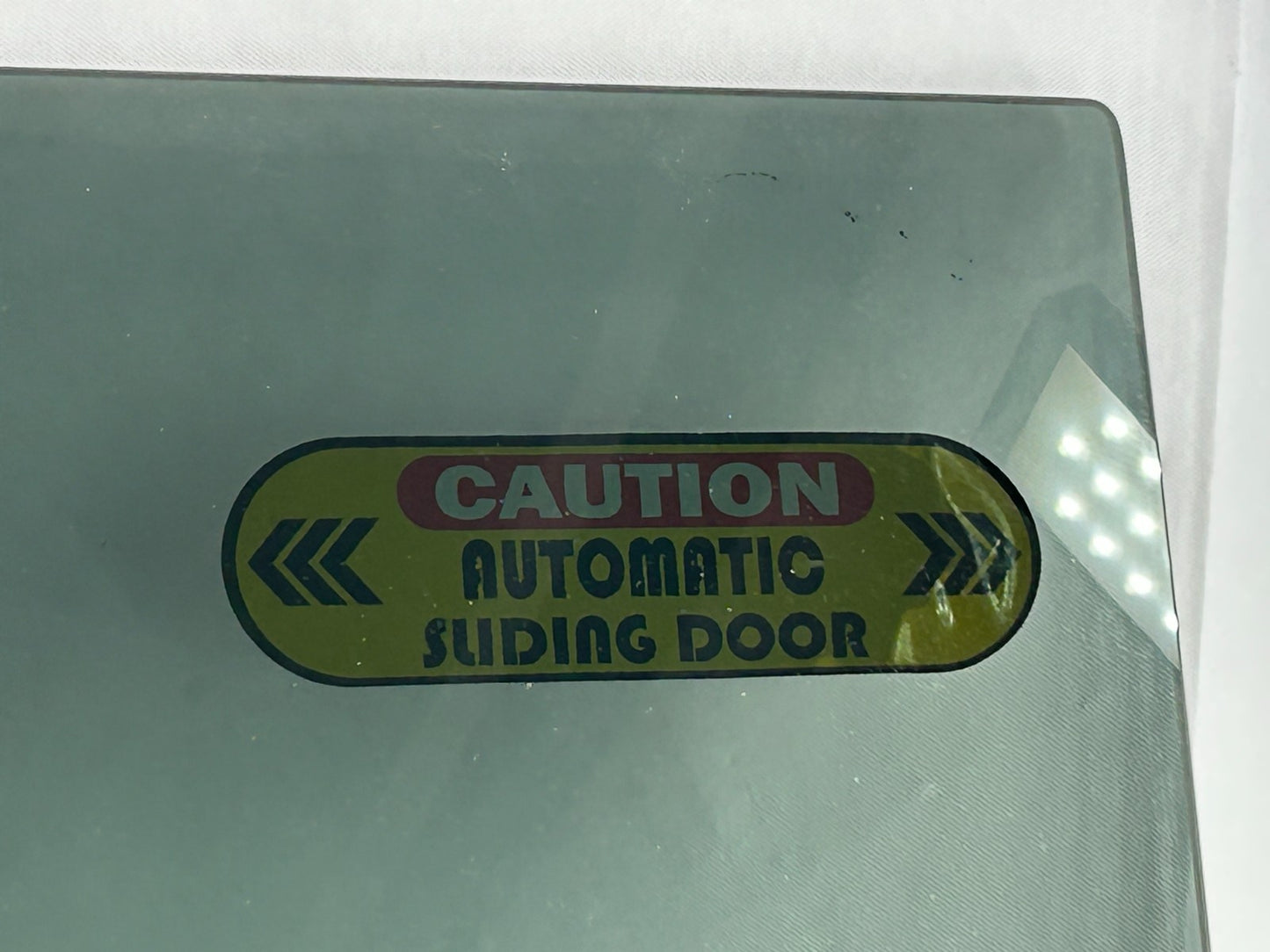 2011-2014 Toyota Sienna Rear Right Passenger Side Door Window Glass 62750-08050