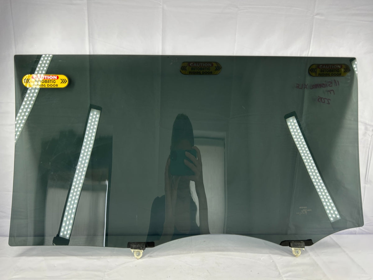 2011-2014 Toyota Sienna Rear Right Passenger Side Door Window Glass 62750-08050