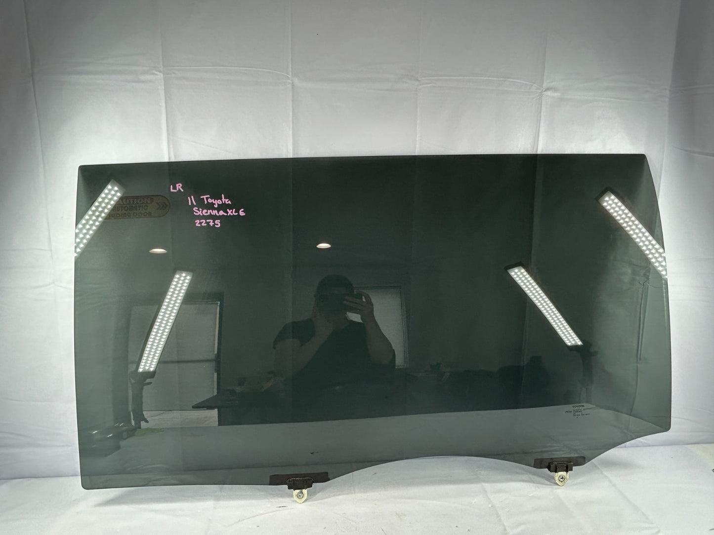2011-2014 Toyota Sienna Rear Left Driver Side Door Window Glass OEM 62760-08050
