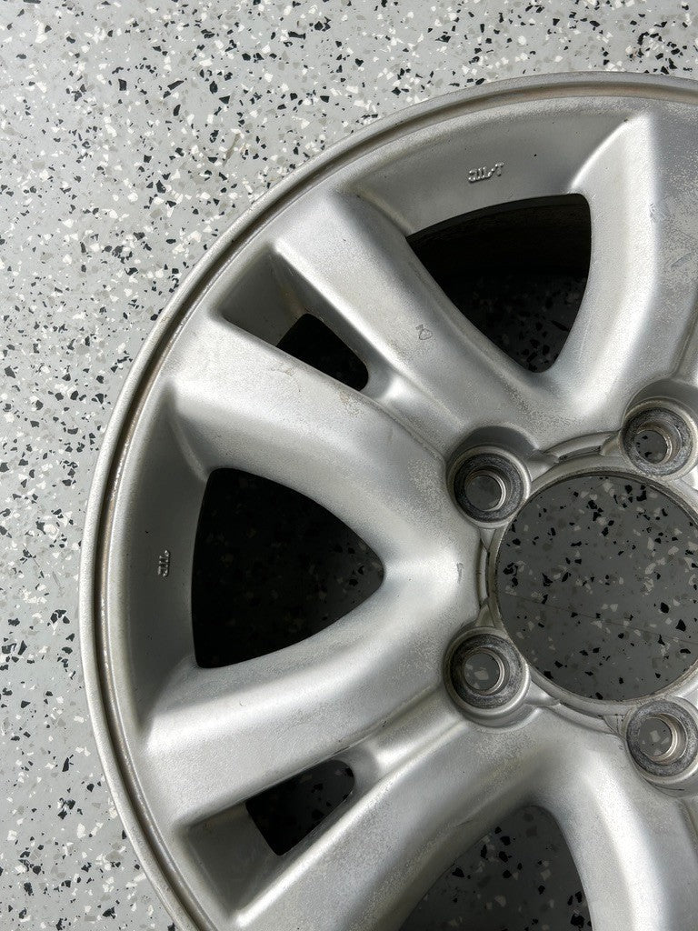 2003-2004 Lexus LX470 18x8 Aluminum Alloy Silver 5 Spoke OEM
