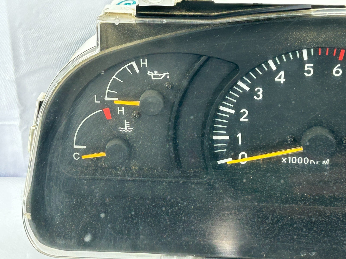 2002-2005 Toyota Tundra 4x4 Instrument Cluster Speedometer Gauge 370K Miles OEM