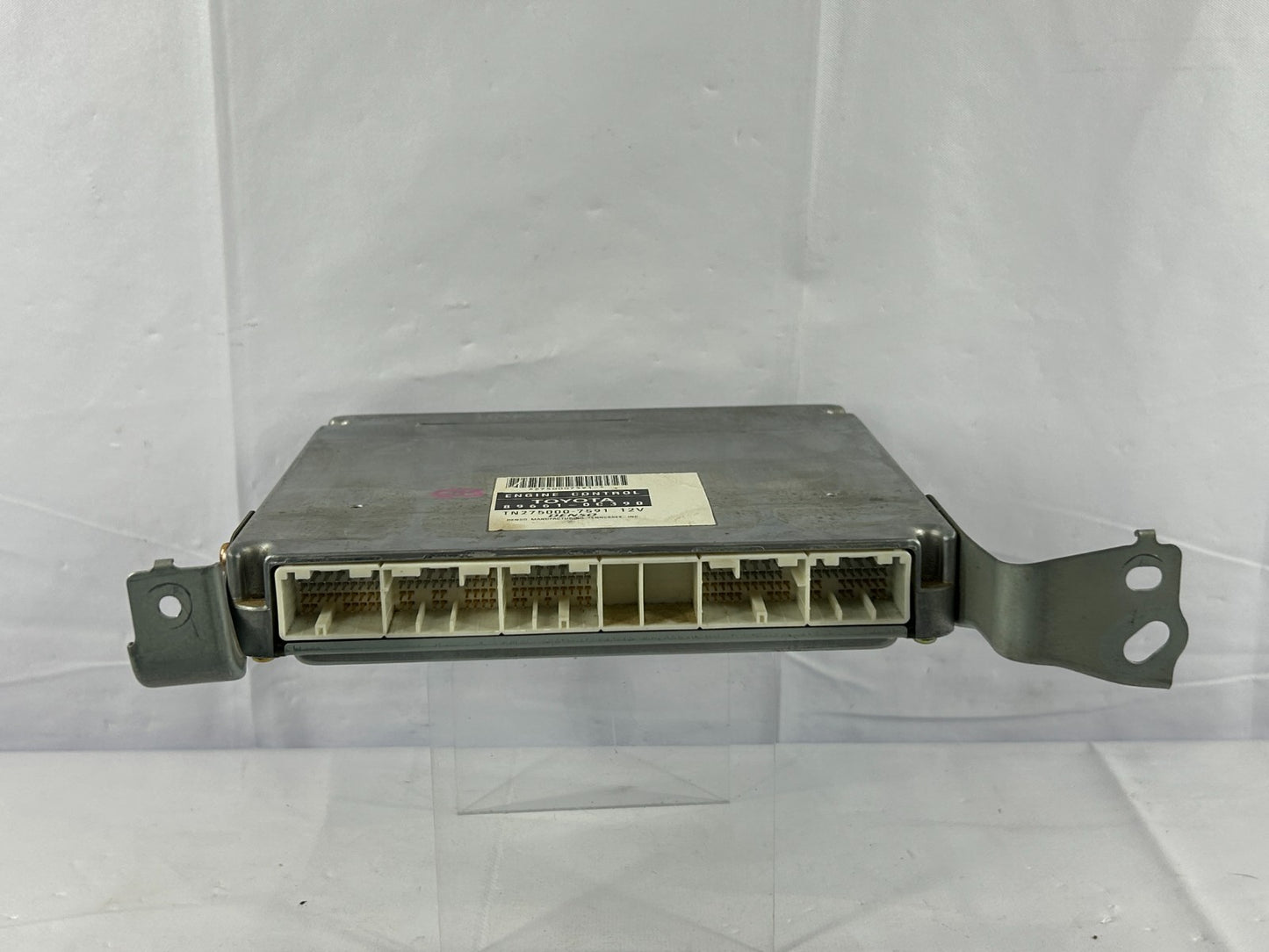2003-2005 Toyota Tundra 4x4 ECU ECM Engine Control Module Unit OEM 89661-0C390