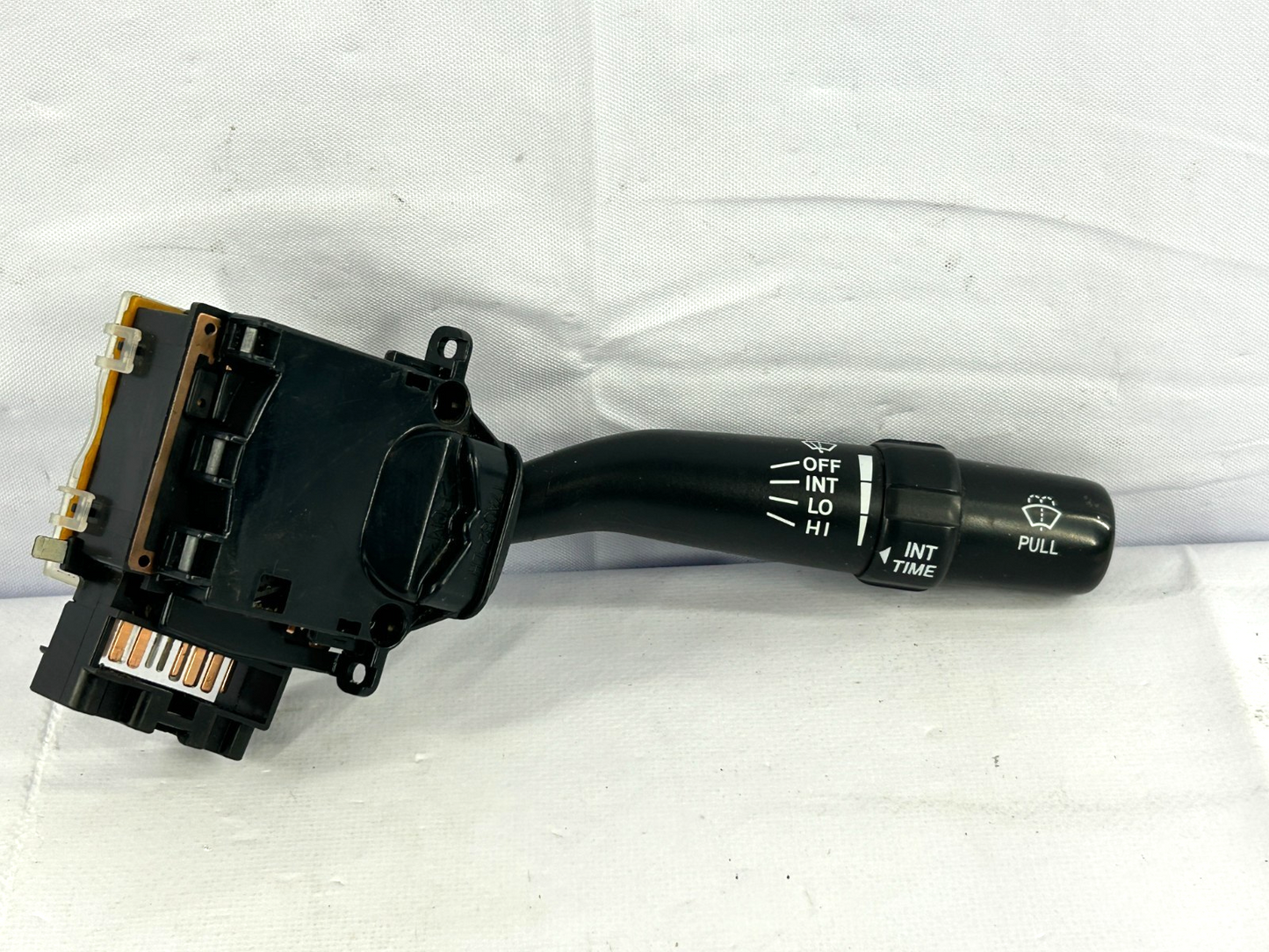 2000-2005 Toyota Tundra Steering Column Windshield Wiper Control Switch OEM