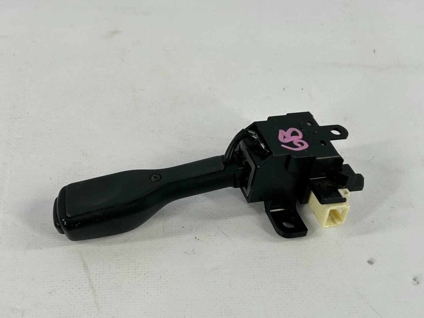 2002-2005 Toyota Tundra Cruise Speed Control Switch OEM 84632-34010