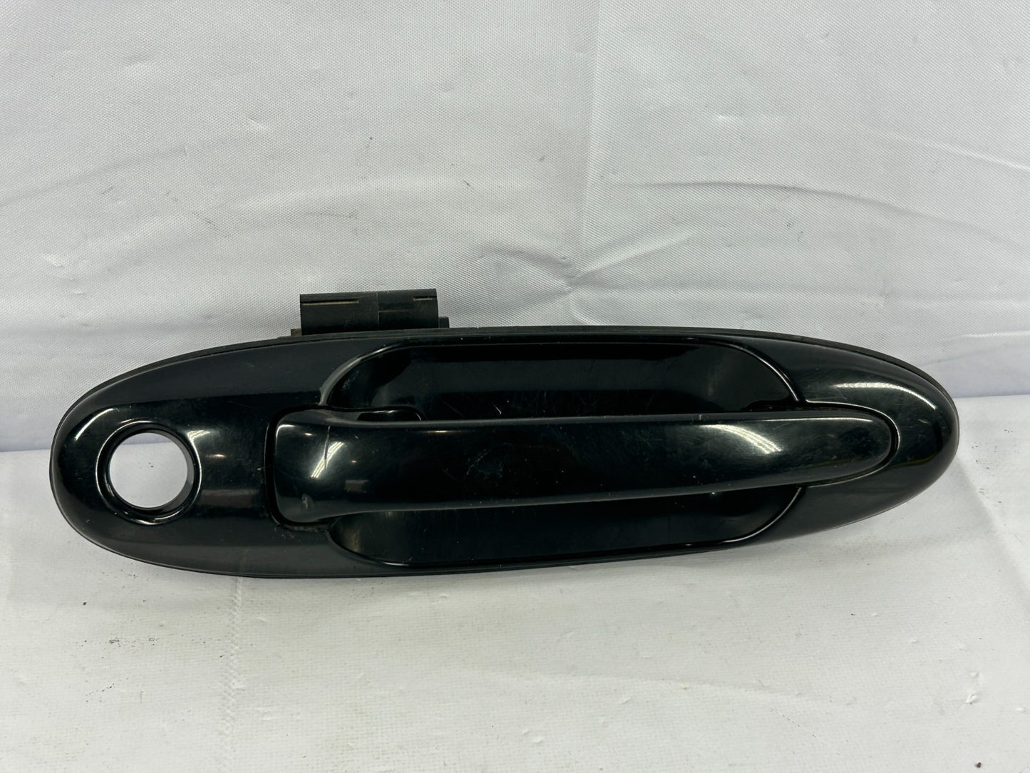 03-06 Toyota Tundra Front Right Exterior Door Handle Black OEM 69210-34050-C0