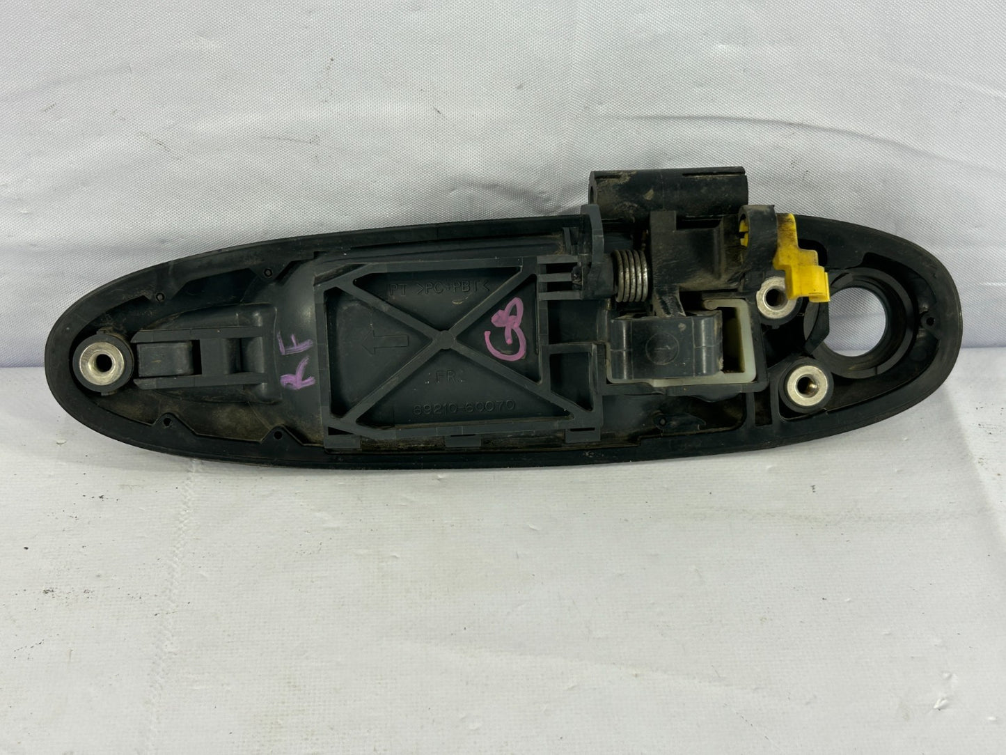 03-06 Toyota Tundra Front Right Exterior Door Handle Black OEM 69210-34050-C0