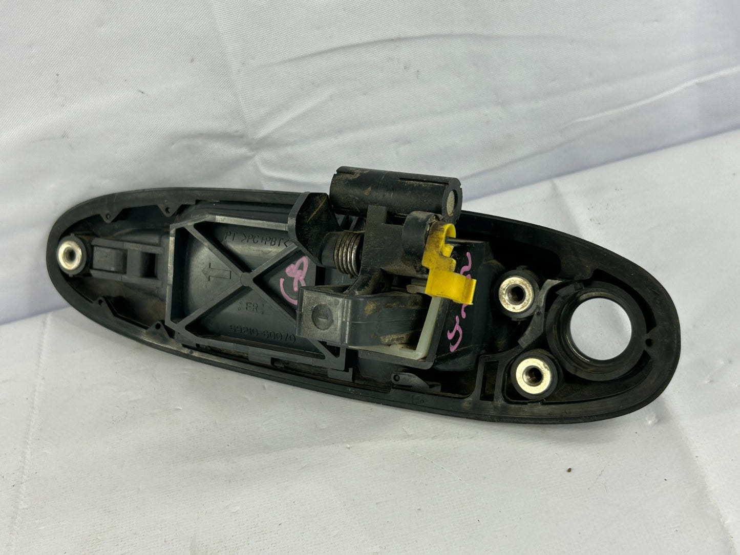 03-06 Toyota Tundra Front Right Exterior Door Handle Black OEM 69210-34050-C0