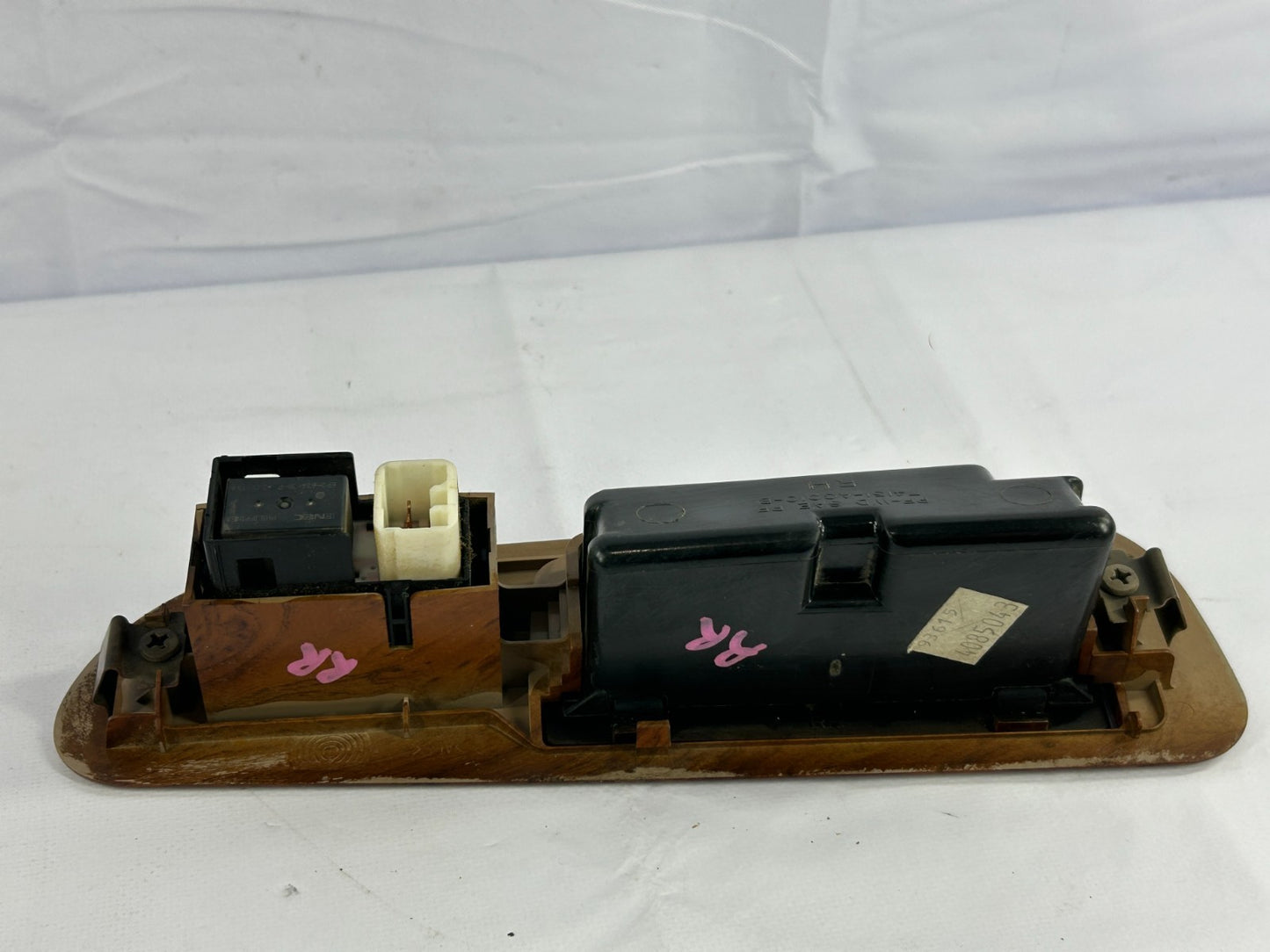 2004-2006 Toyota Tundra Double Cab Rear Right Window Switch Bezel 74203-0C030 OE
