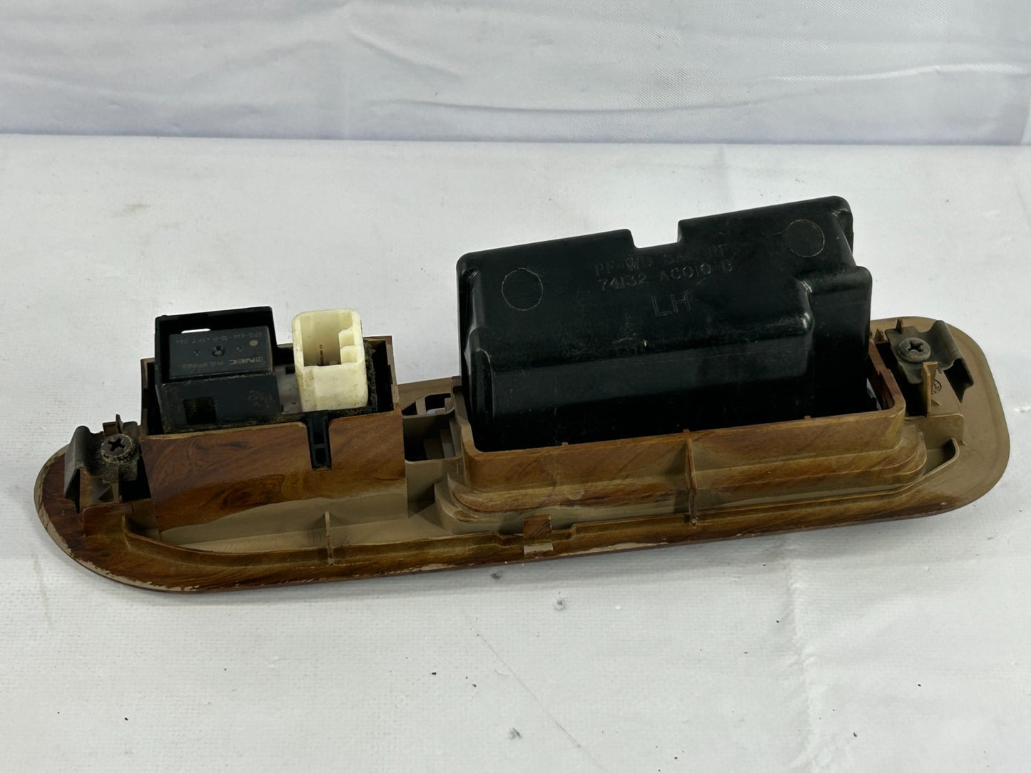 2004-2006 Toyota Tundra Double Cab Rear Left Window Switch 74204-0C030 OEM