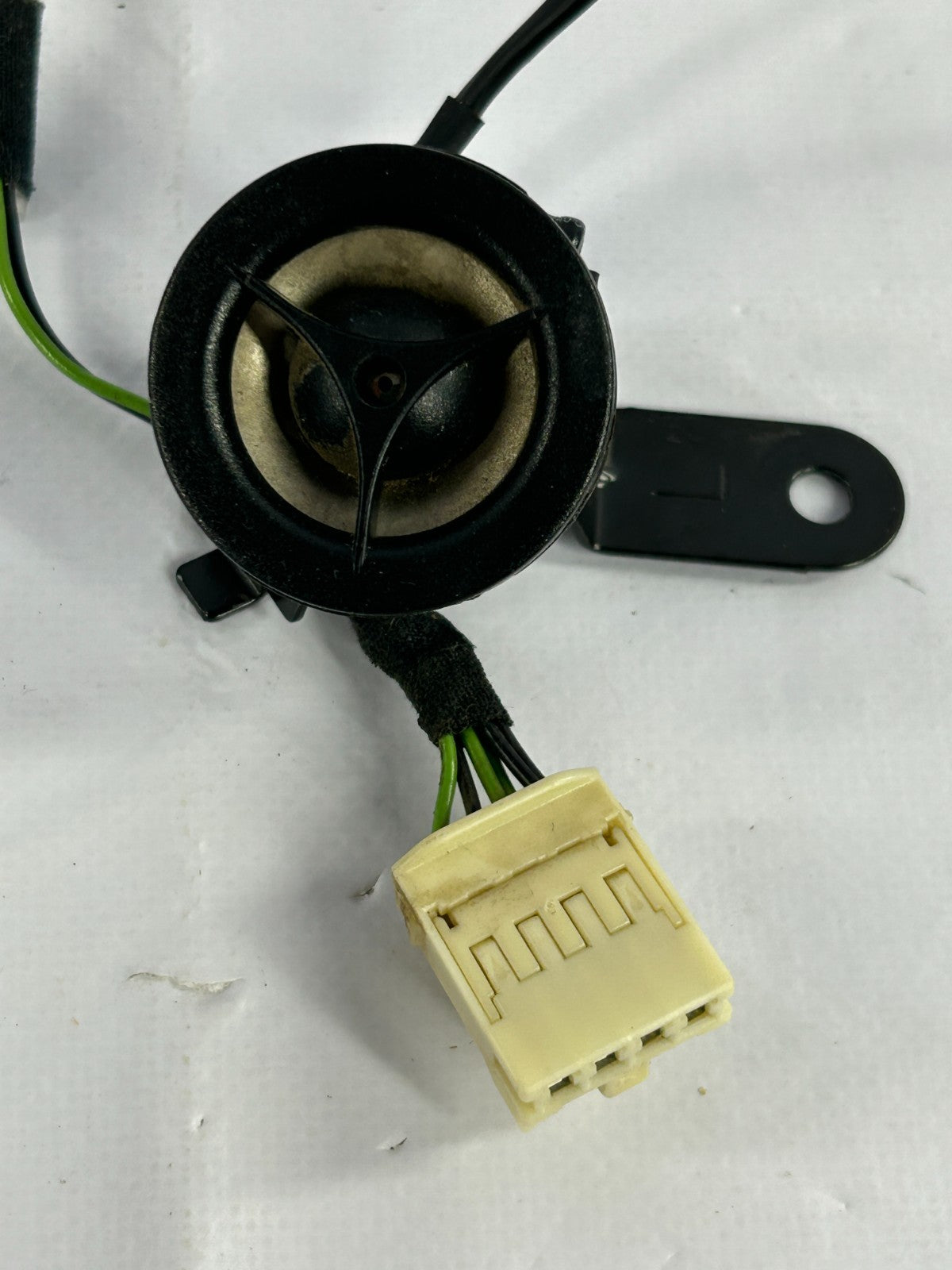2004-2006 Toyota Tundra Sequoia Front Left Door Speaker Tweeter OEM 86160-AF050