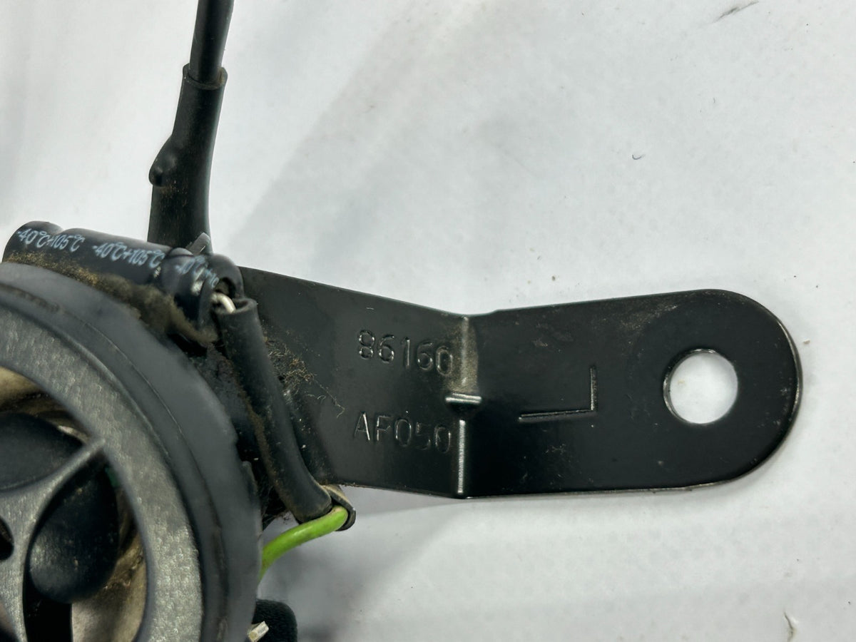 2004-2006 Toyota Tundra Sequoia Front Left Door Speaker Tweeter OEM 86160-AF050