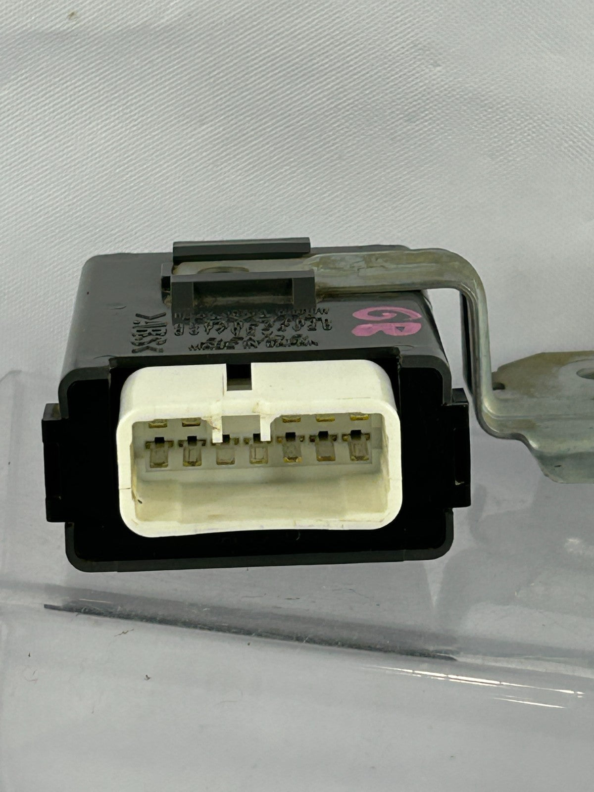 2003-2005 Toyota Tundra Double Cab Power Window Glass Relay 85930-34010 OEM