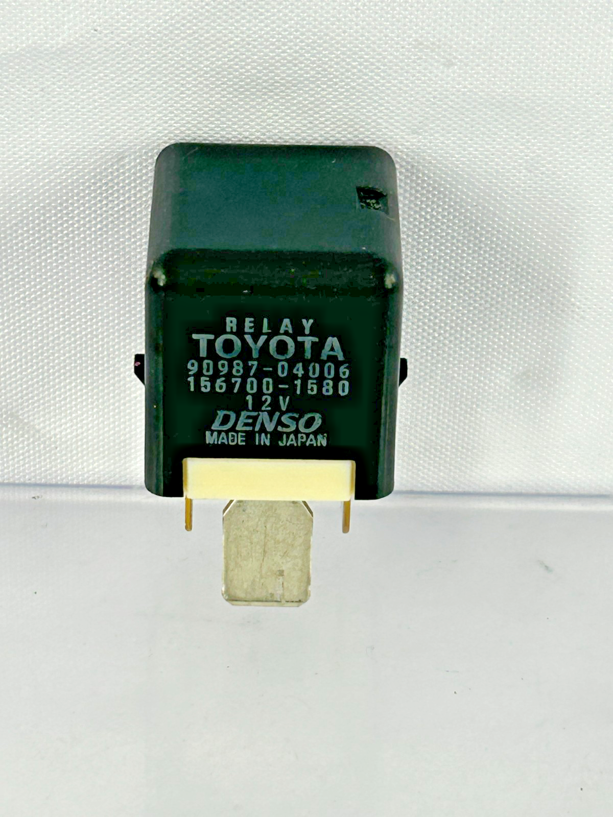 2004 Toyota Tundra HVAC Blower Motor Relay OEM 90987-04006