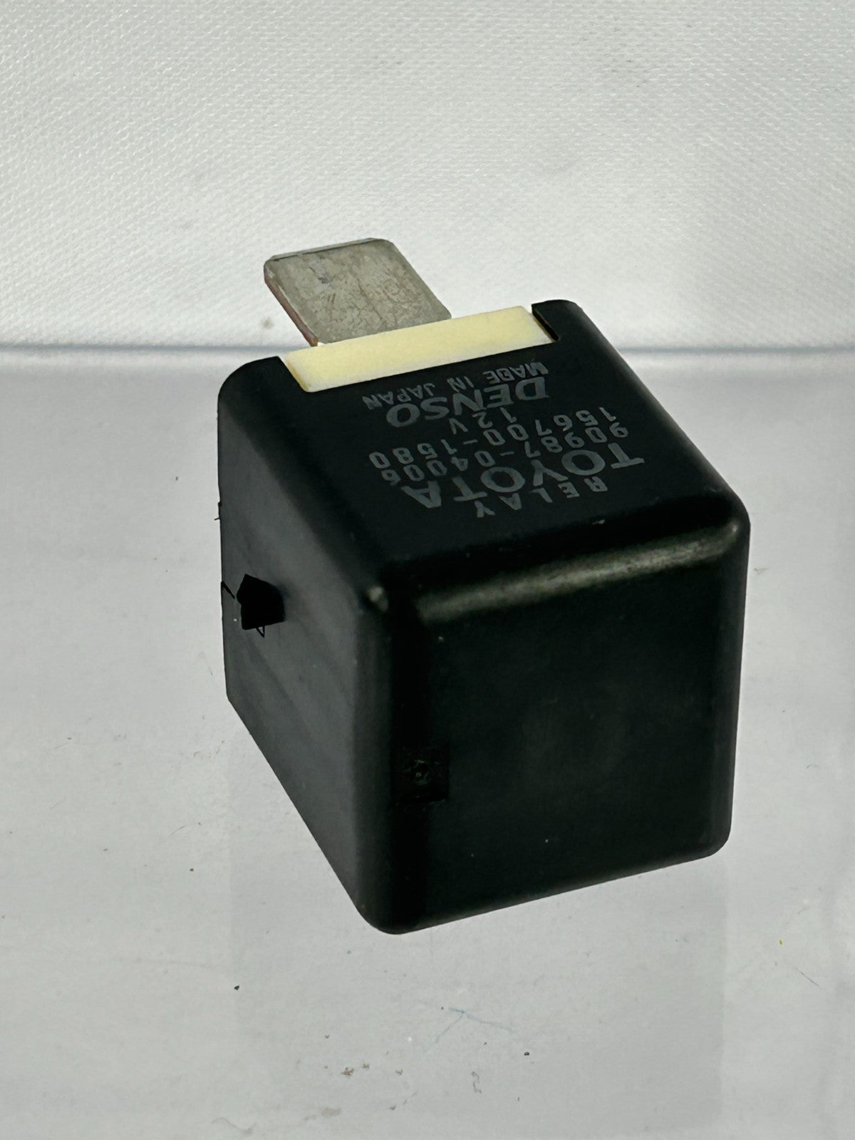 2004 Toyota Tundra HVAC Blower Motor Relay OEM 90987-04006