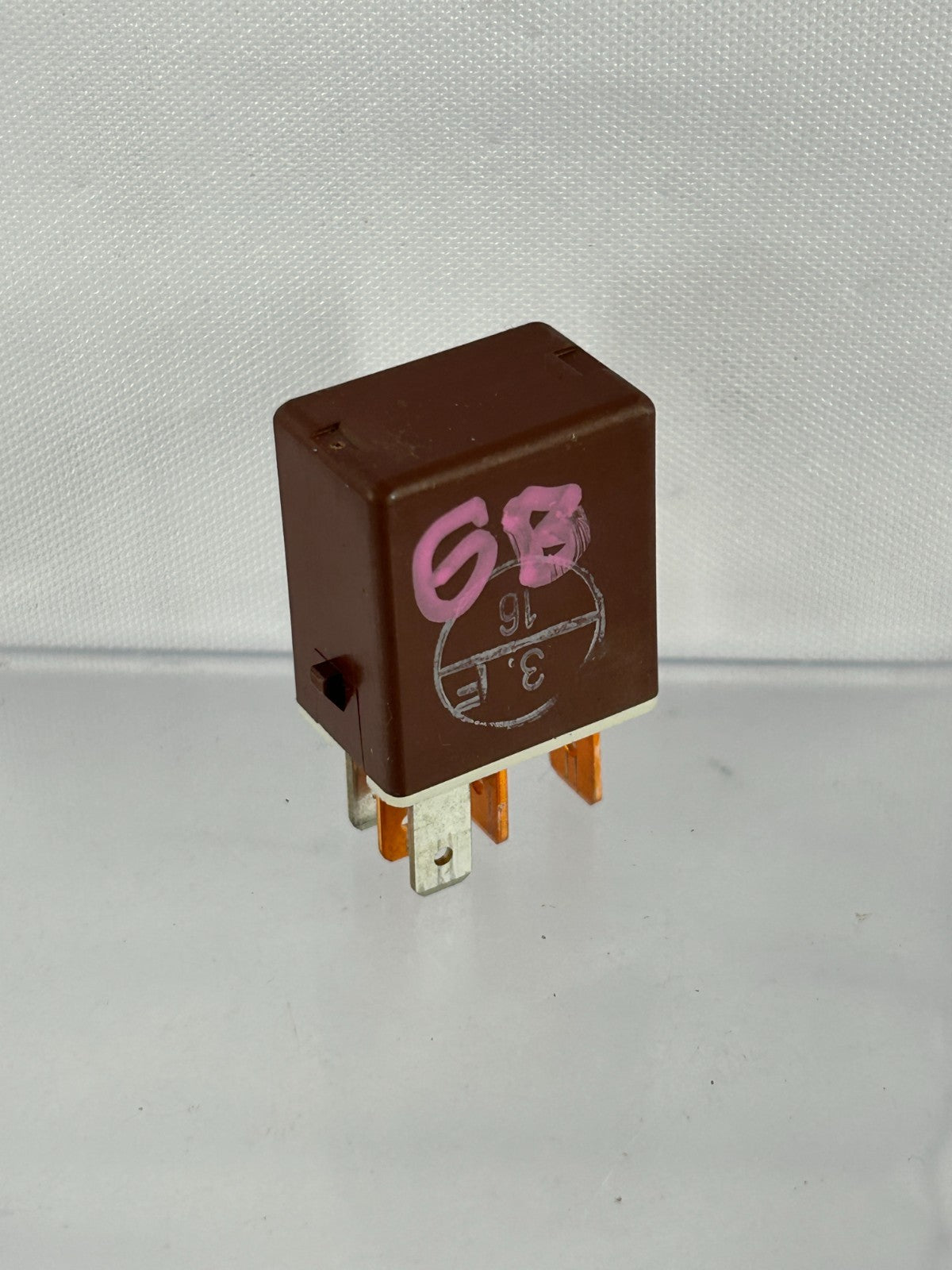 2003-2006 Toyota Tundra Circuit Opening Relay OEM 90084-98032
