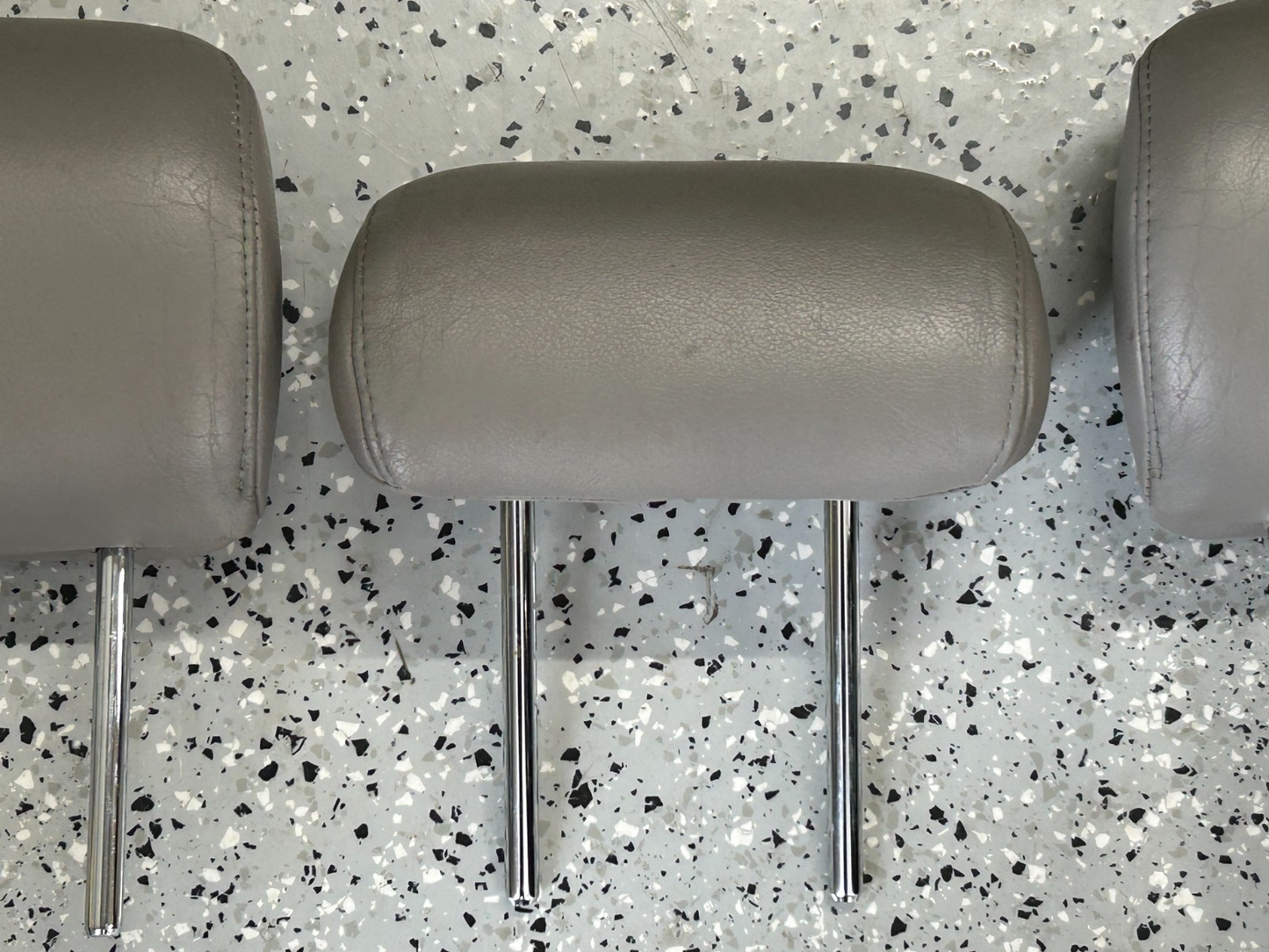 2001-2007 Toyota Sequoia Rear 2nd Row Headrest Head Rest Gray Leather OEM