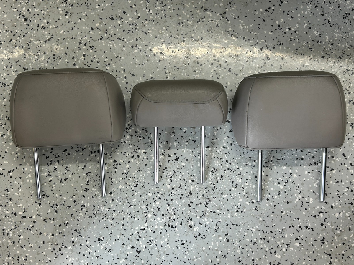 2001-2007 Toyota Sequoia Rear 2nd Row Headrest Head Rest Gray OEM 71960-0C020