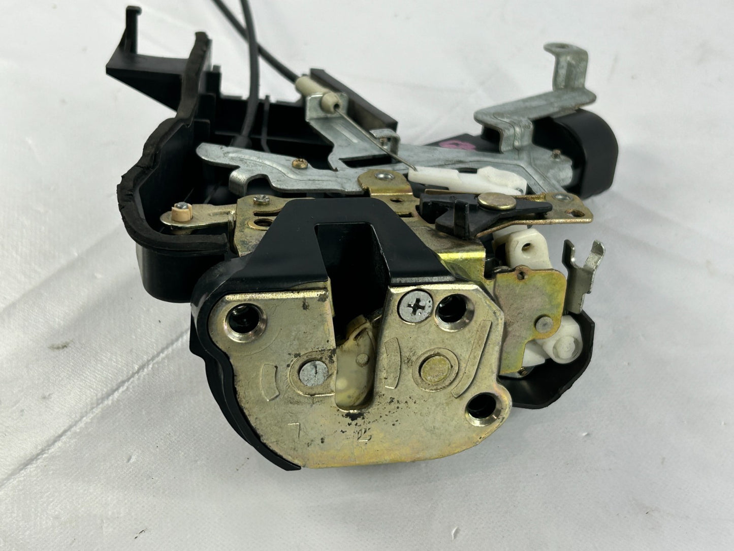 01-07 Toyota Sequoia Rear Left Door Latch Lock Actuator OEM 69140-AC010