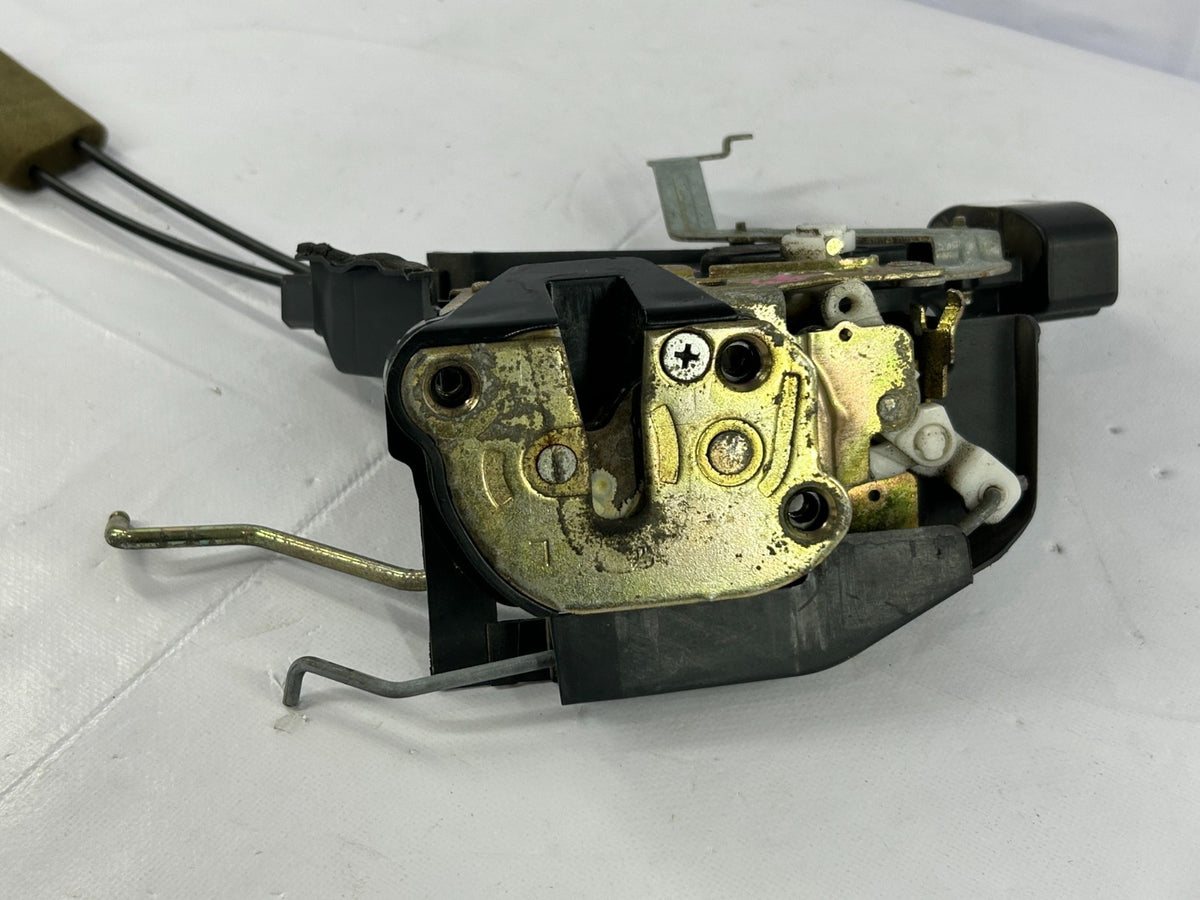 01-07 Toyota Sequoia Front Left Door Latch Lock Actuator OEM 69040-0C020
