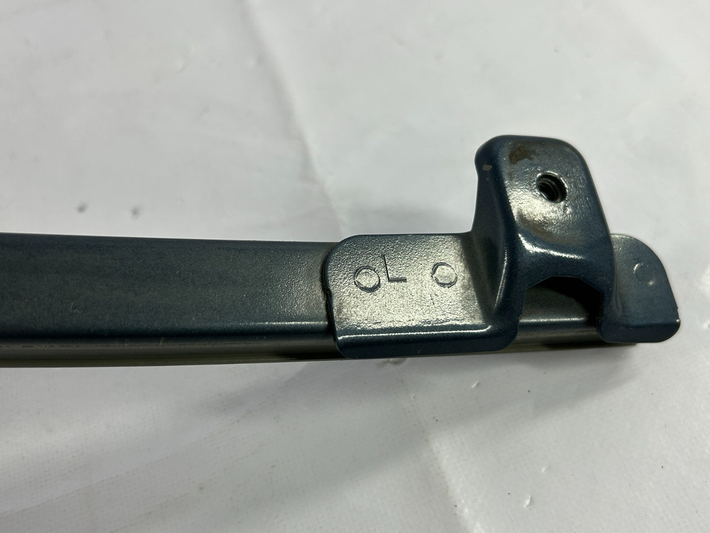 2001-2007 Toyota Sequoia Tundra Front Left Door Window Guide Channel OEM