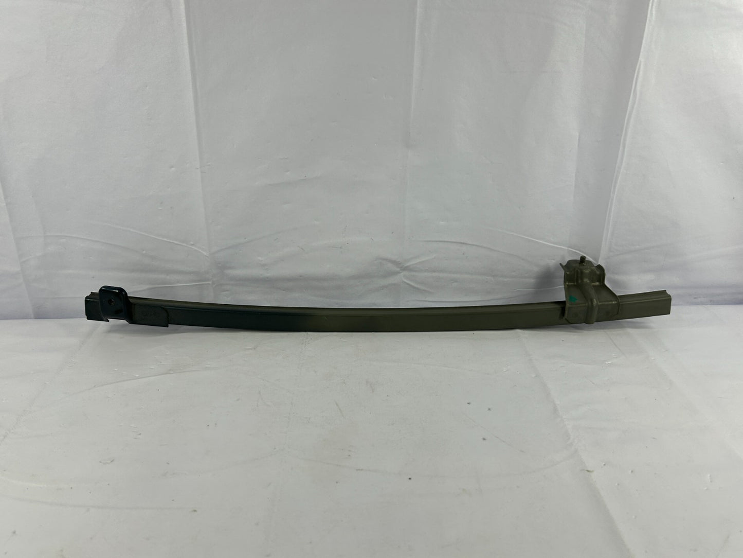 2001-2007 Toyota Sequoia Tundra Front Right Door Window Guide Channel OEM