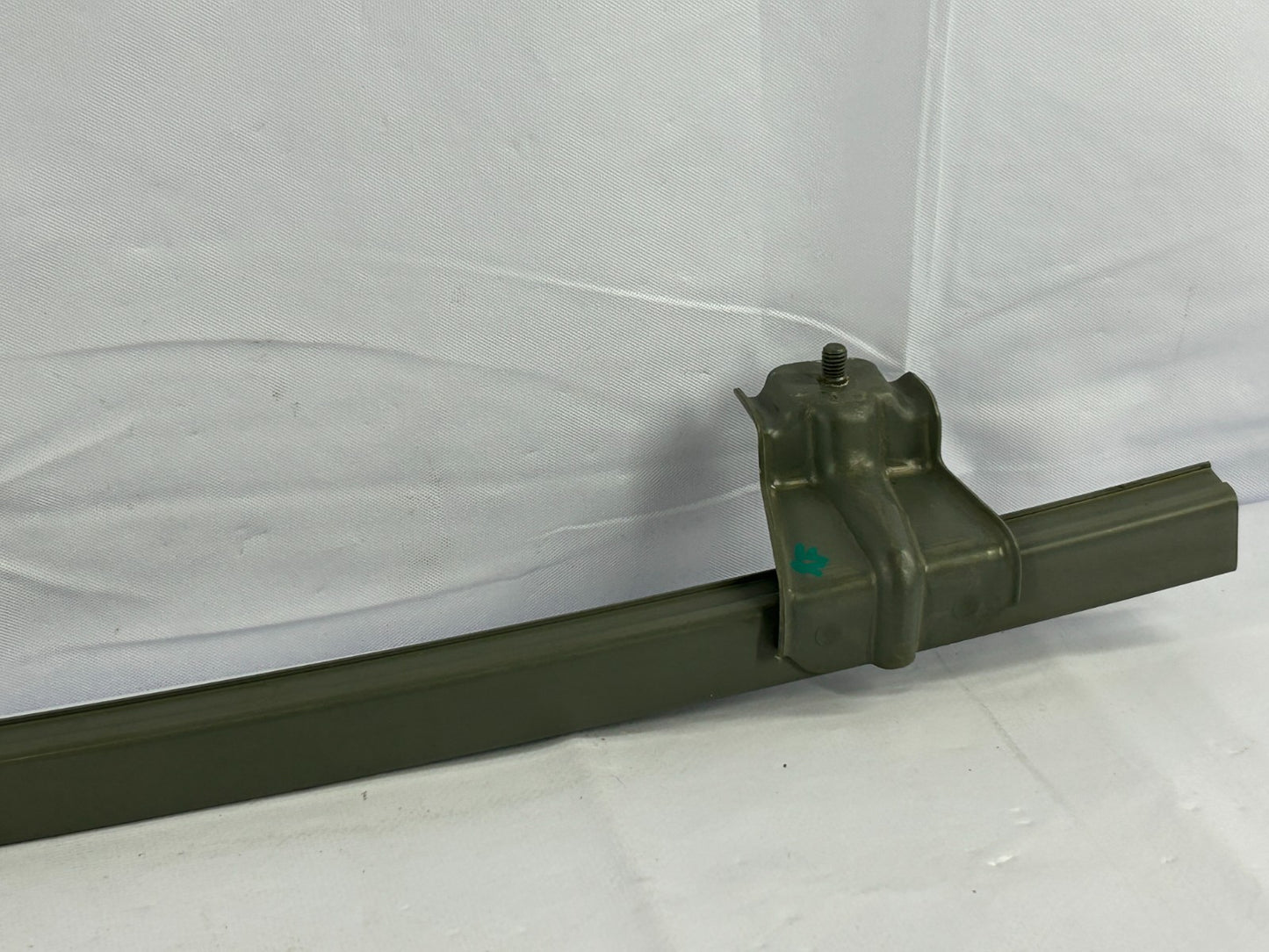 2001-2007 Toyota Sequoia Tundra Front Right Door Window Guide Channel OEM