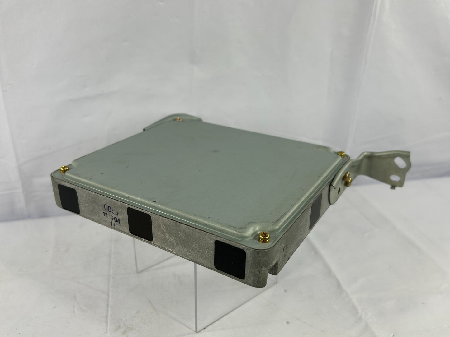2004-2006 Toyota Sequoia ECM ECU 4.7L RWD Engine Control Module OEM 89661-0C580