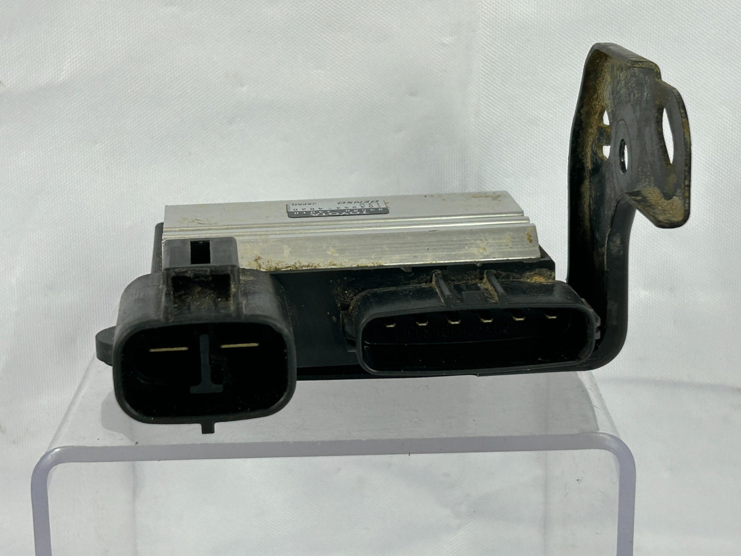 2004-2007 Toyota Sequoia Air Injection Control Driver Module OEM 89580-34010