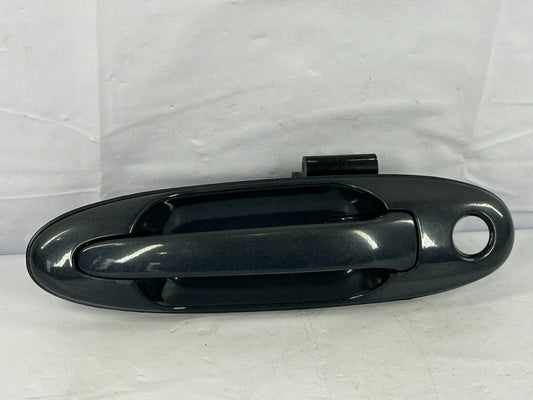 2004-2007 Toyota Sequoia Front Left Exterior Door Handle 69220-34050-J3 OEM
