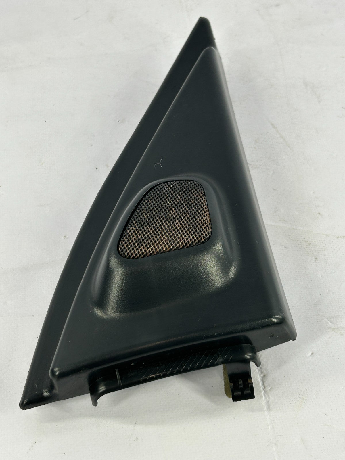 01-07 Toyota Sequoia Front Right Door Speaker Cover Trim Panel OEM 67491-0C010