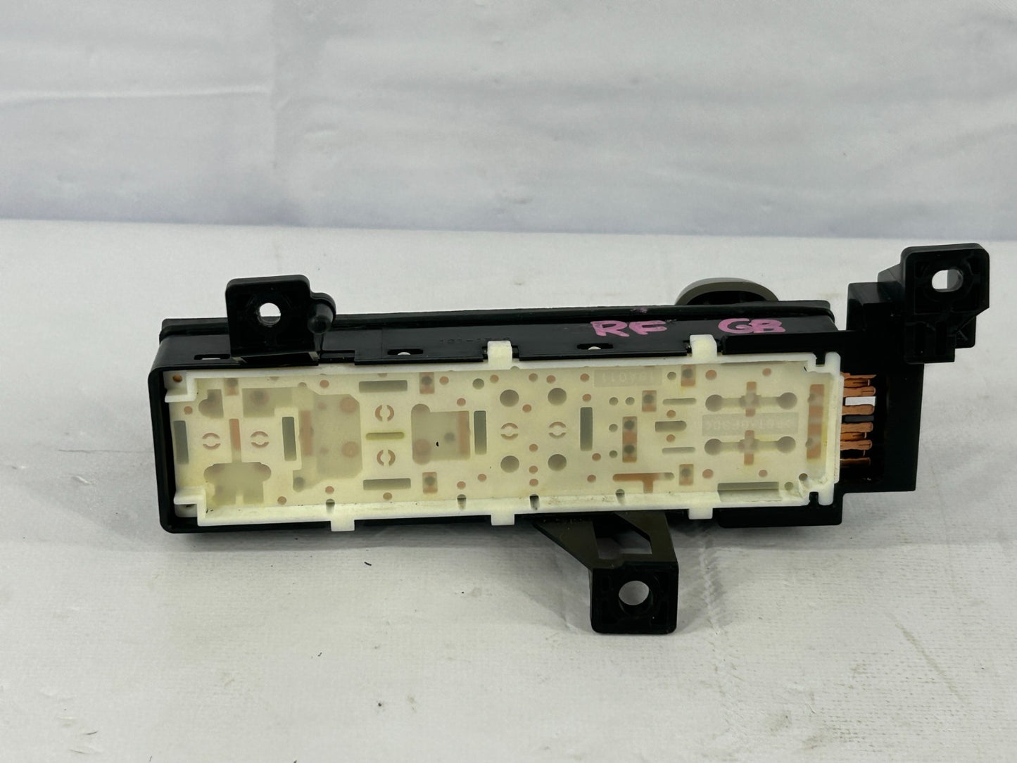 04-07 Toyota Sequoia Front Right Passenger Side Power Seat Switch 84922-60130