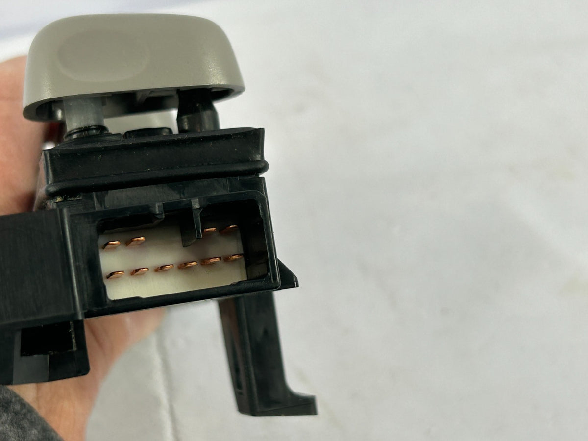 04-07 Toyota Sequoia Front Right Passenger Side Power Seat Switch 84922-60130