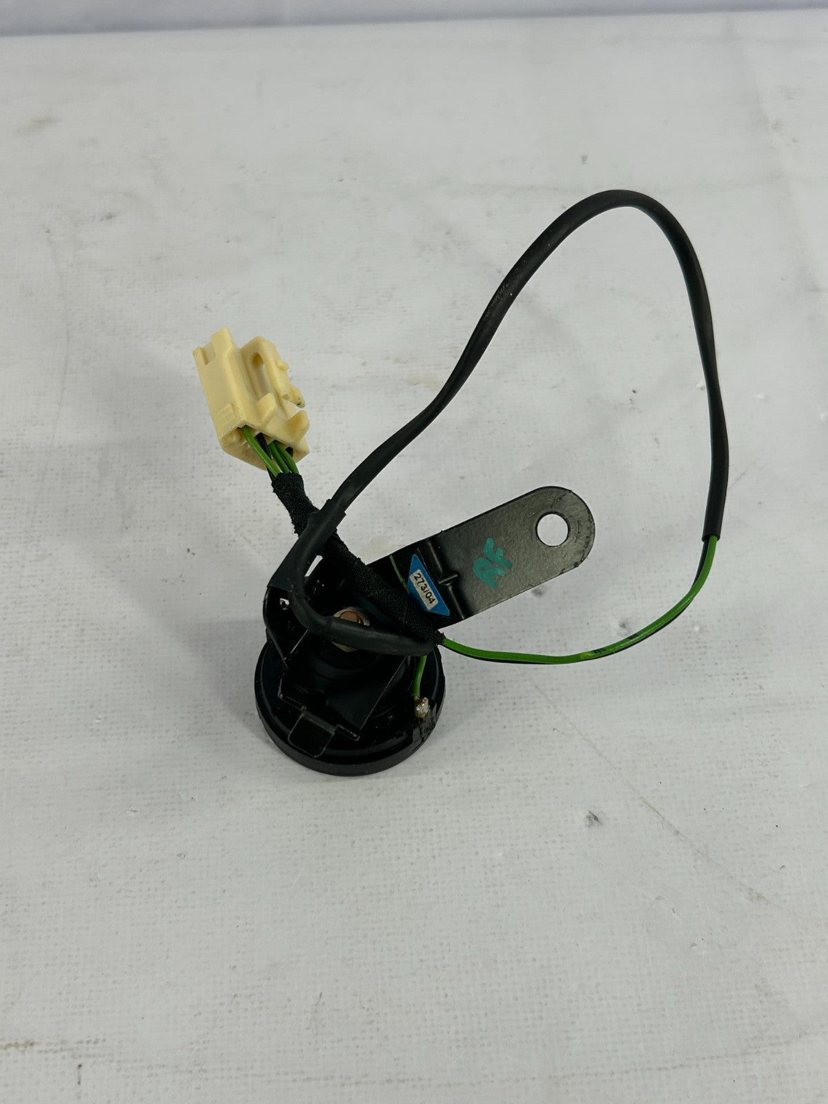 2001-2007 Toyota Sequoia Front Right Door Speaker Tweeter OEM 86160-AF040