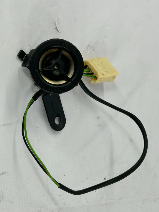 2001-2007 Toyota Sequoia Front Left Side Door Speaker Tweeter OEM 86160-AF050