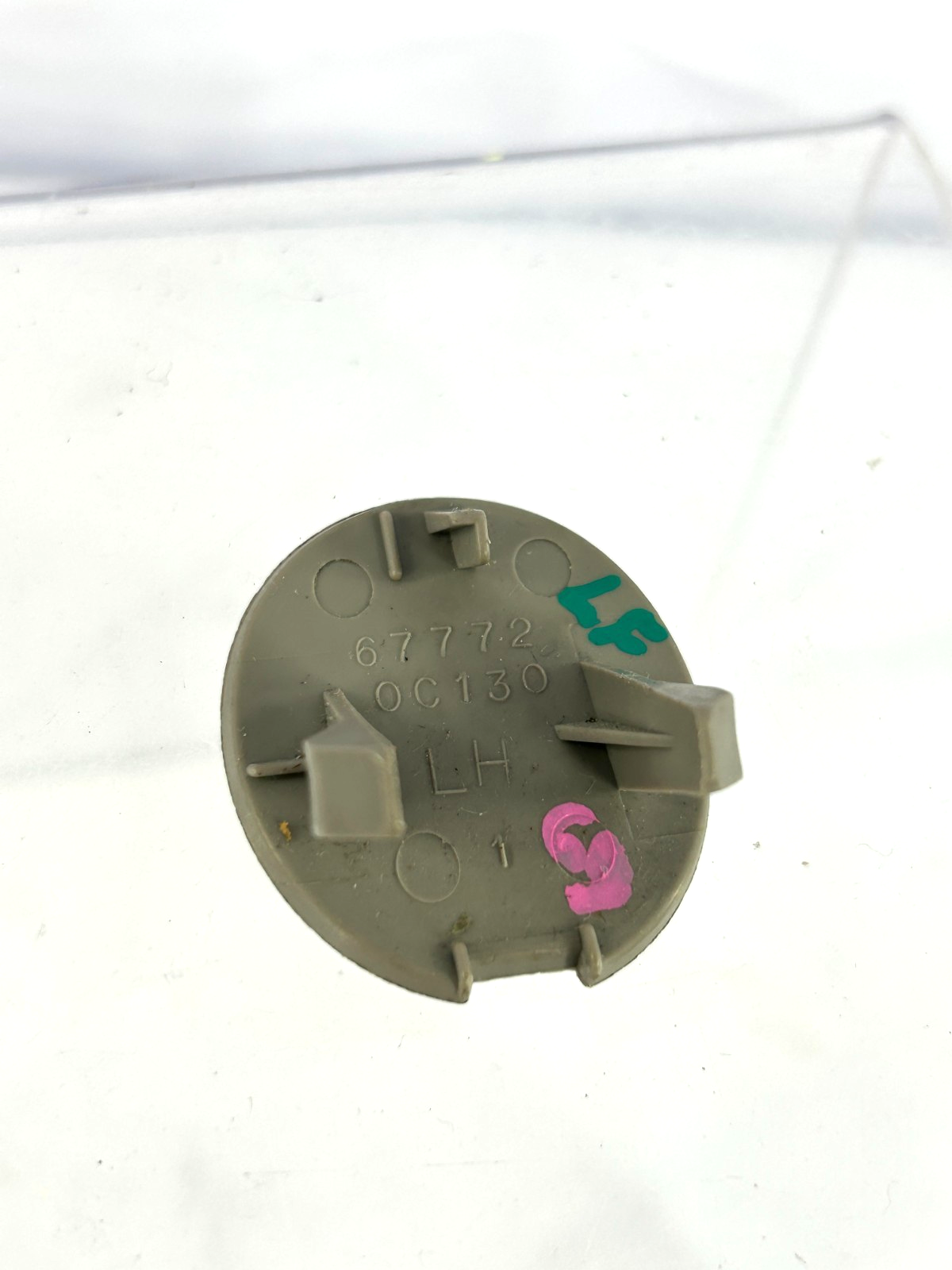 2001-2007 Toyota Sequoia Front Left Door Panel Screw Cover Cap OEM 67772-0C130