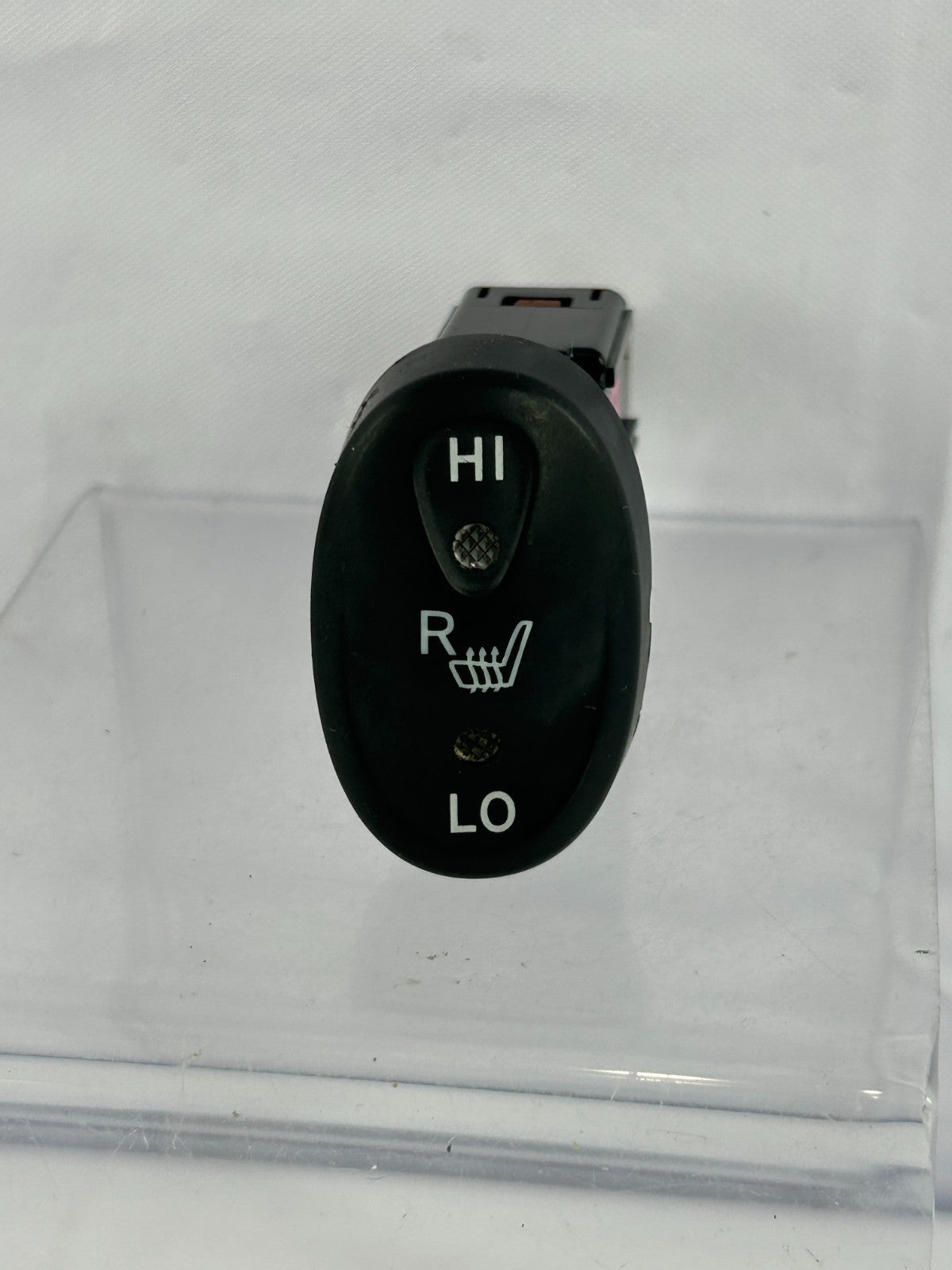 01-07 Toyota Sequoia Right Passenger Side Seat Heater Switch OEM 84751-0C010
