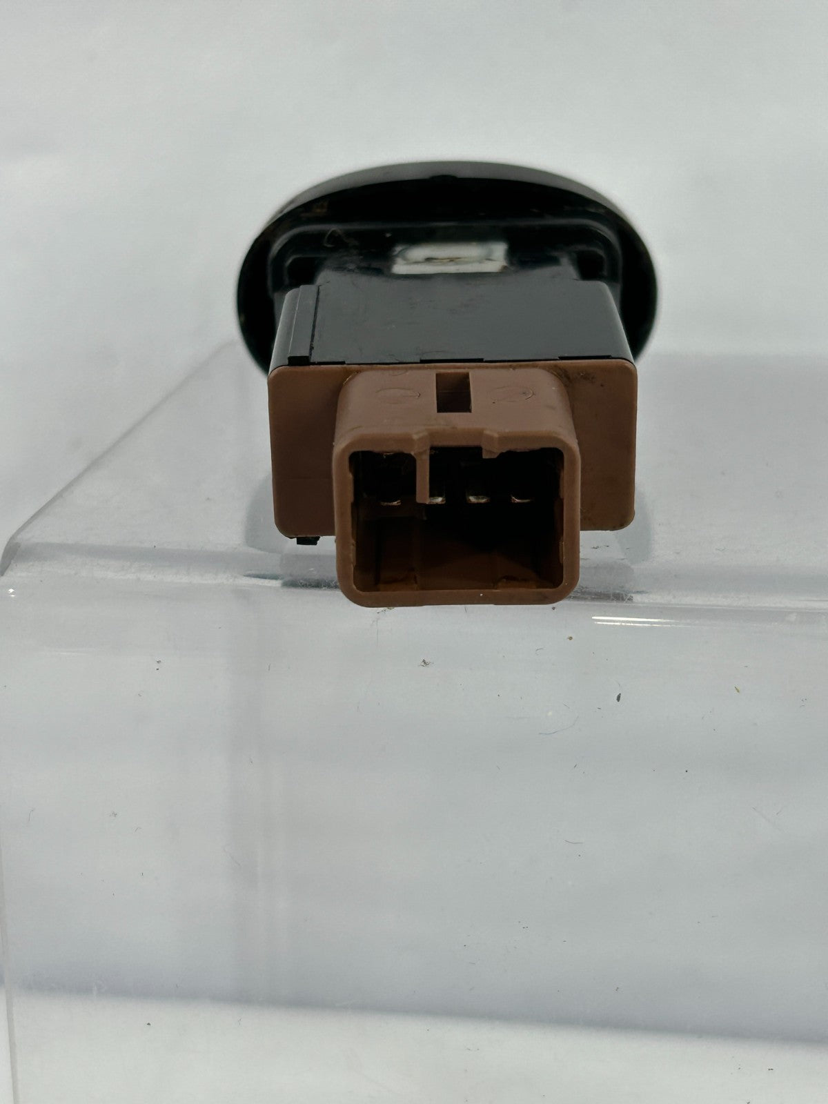 01-07 Toyota Sequoia Right Passenger Side Seat Heater Switch OEM 84751-0C010