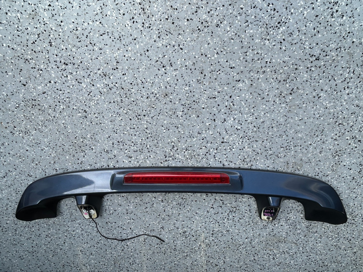2001-2007 Toyota Sequoia Rear Spoiler & Third Brake Light Lamp OEM 76871-0C901