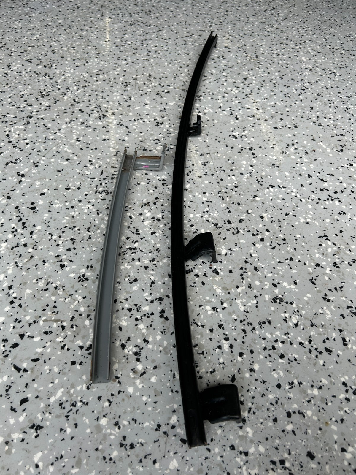 2014-2018 Subaru Forester Front Left Driver Side Window Guide OEM 61240SG111