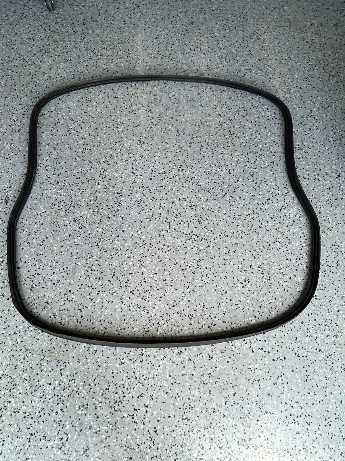 2014-2018 Subaru Forester Rear Back Liftgate Weatherstrip Seal OEM 63516SG001