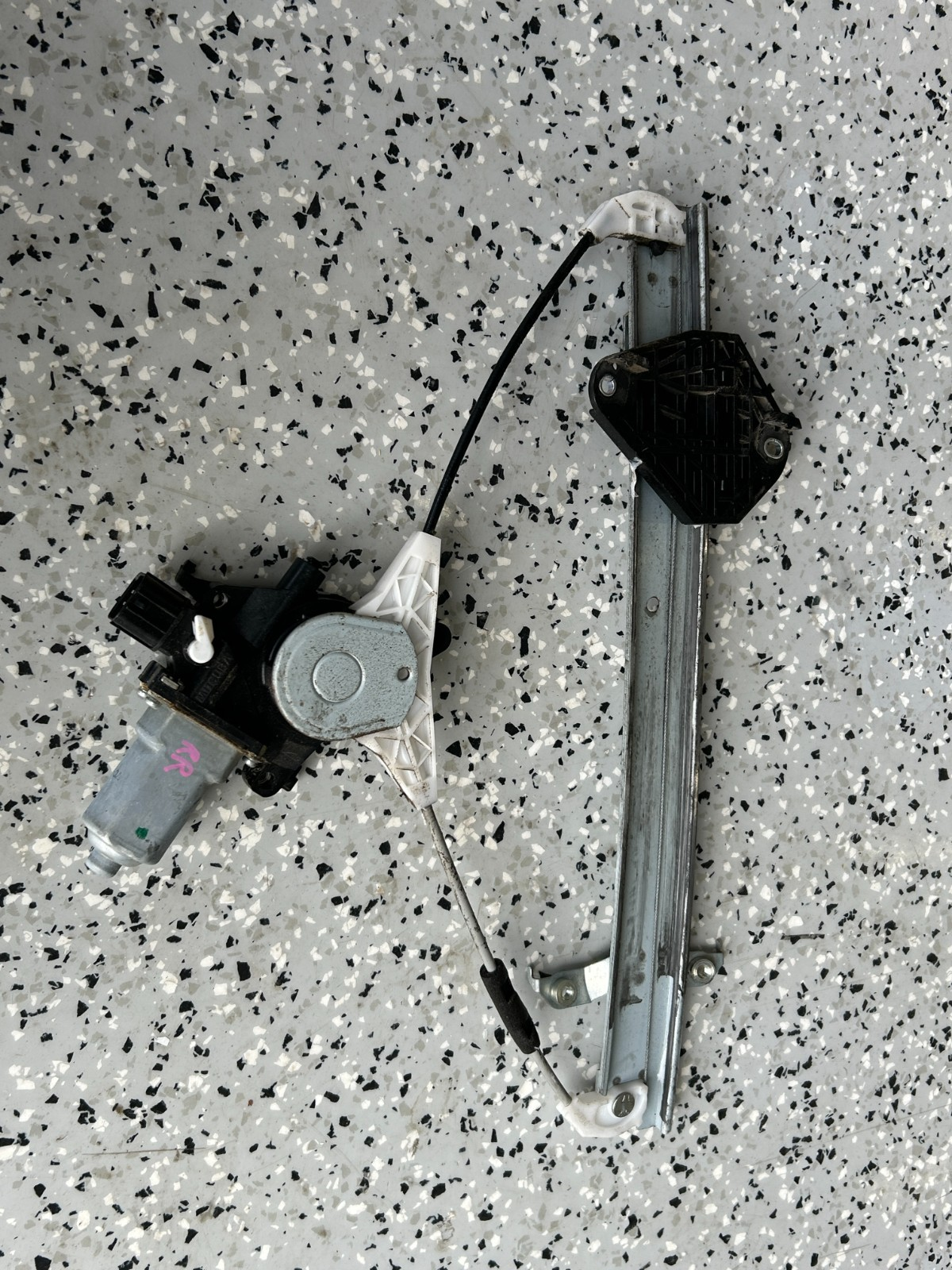 14-18 Subaru Forester Rear Right Window Regulator & Motor OEM 61042SG200