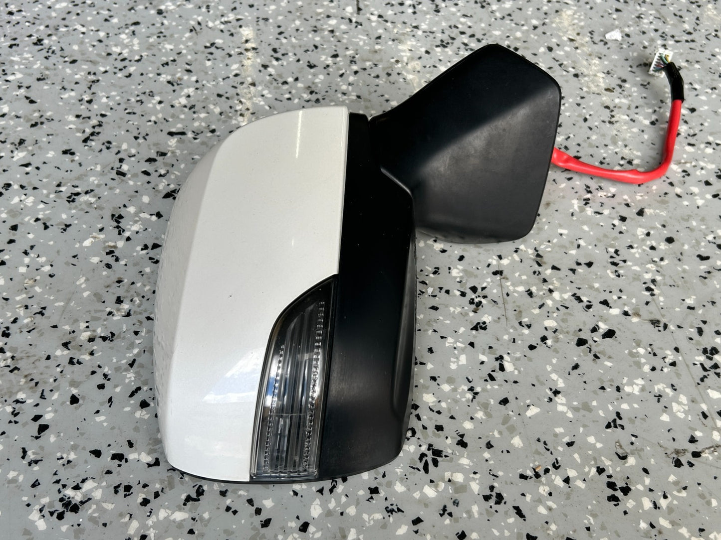 14-16 Subaru Forester Right Side View Mirror Turn Signal 11-Wire OEM 91036SG373