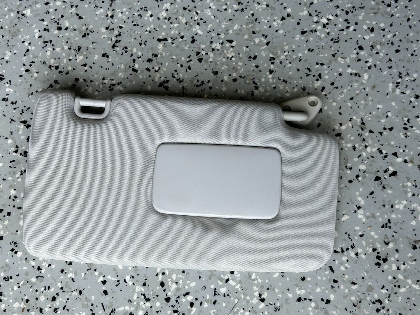 2014-2016 Subaru Forester Right Passenger Side Sun Visor Assy OEM 92011SG040LO