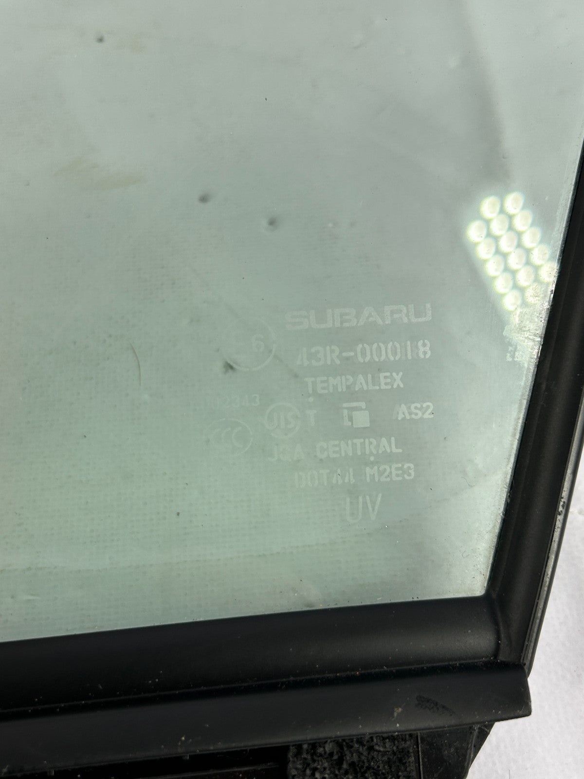 2014-2016 Subaru Forester Front Right Door Partition Window OEM 61284SG000
