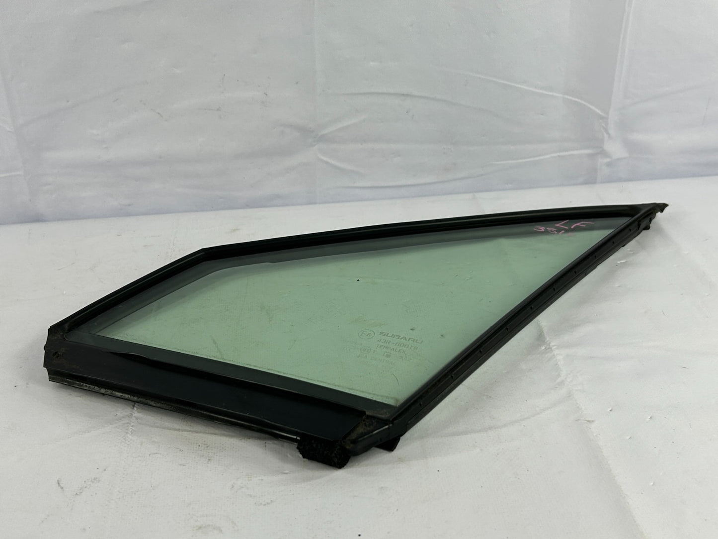 2014-2016 Subaru Forester Front Left Door Partition Window OEM 61284SG010