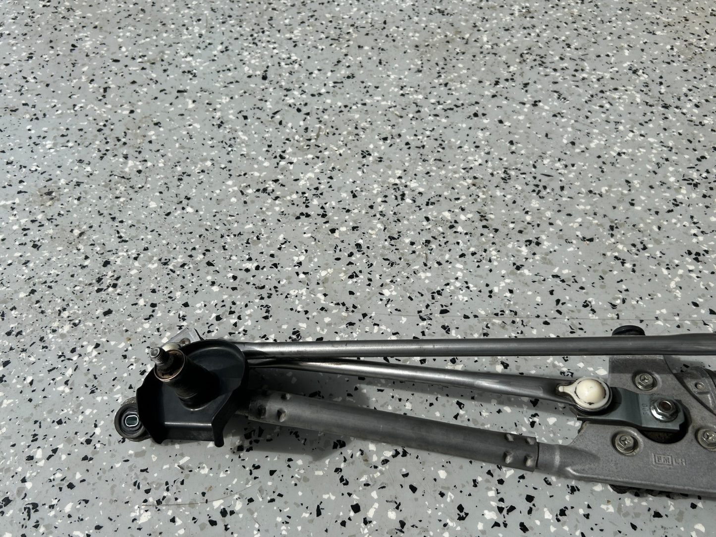 2015-2018 Subaru Forester Front Windshield Wiper Motor & Linkage OEM 86510SG011