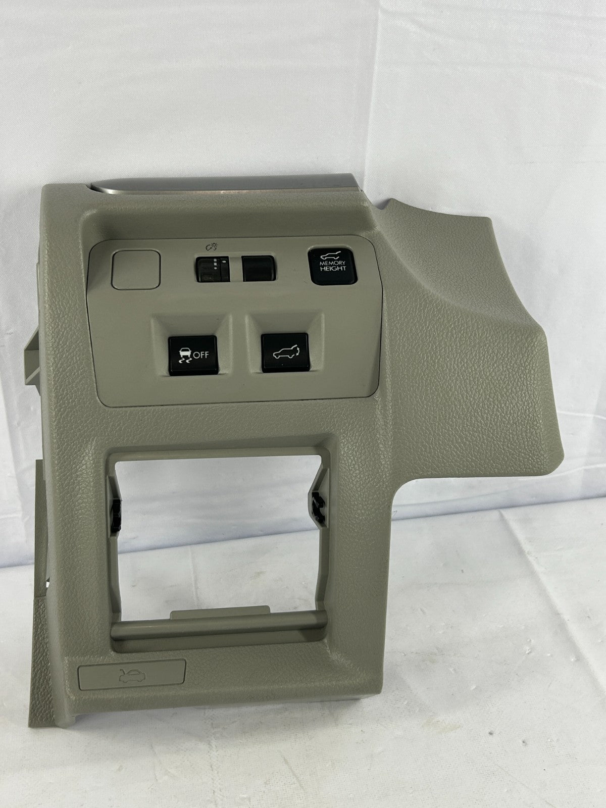2014-2018 Subaru Forester Left Lower Dashboard Outer Trim Panel OEM 66075FJ030LL
